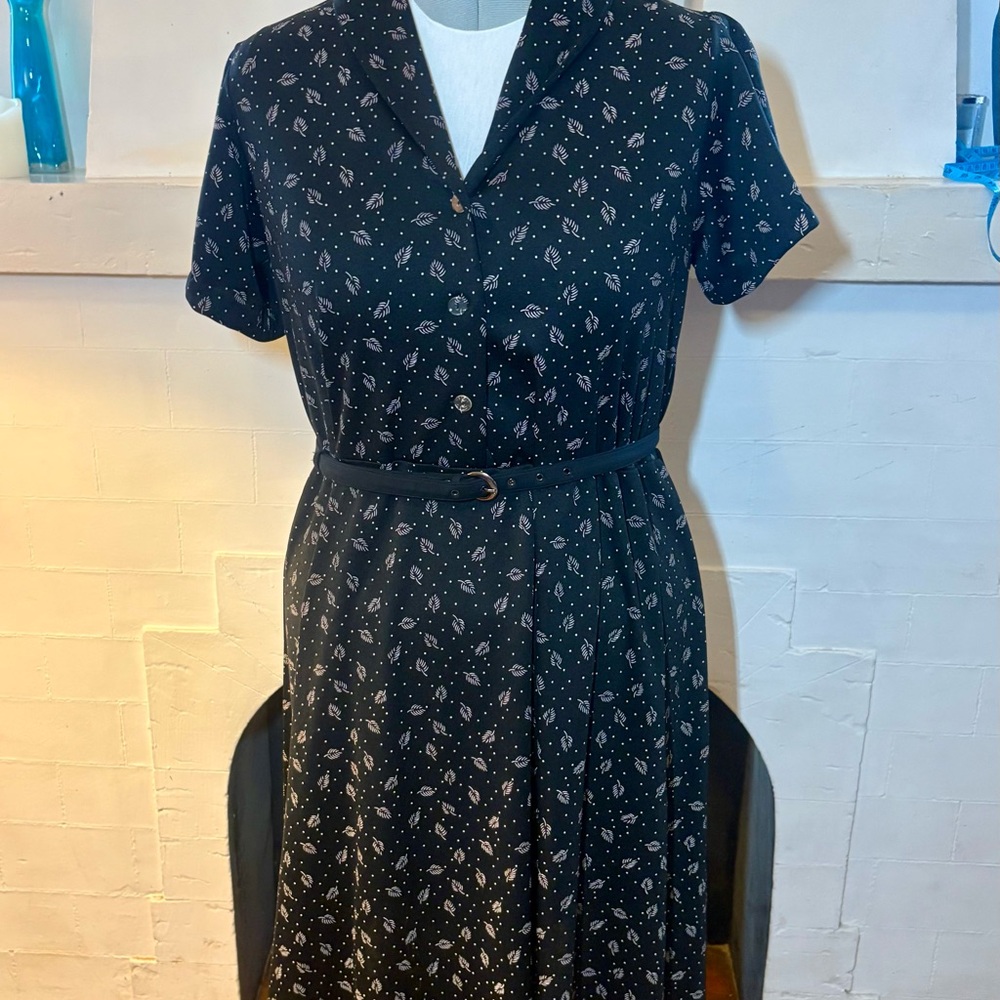 80s does 40s Black Floral Dress